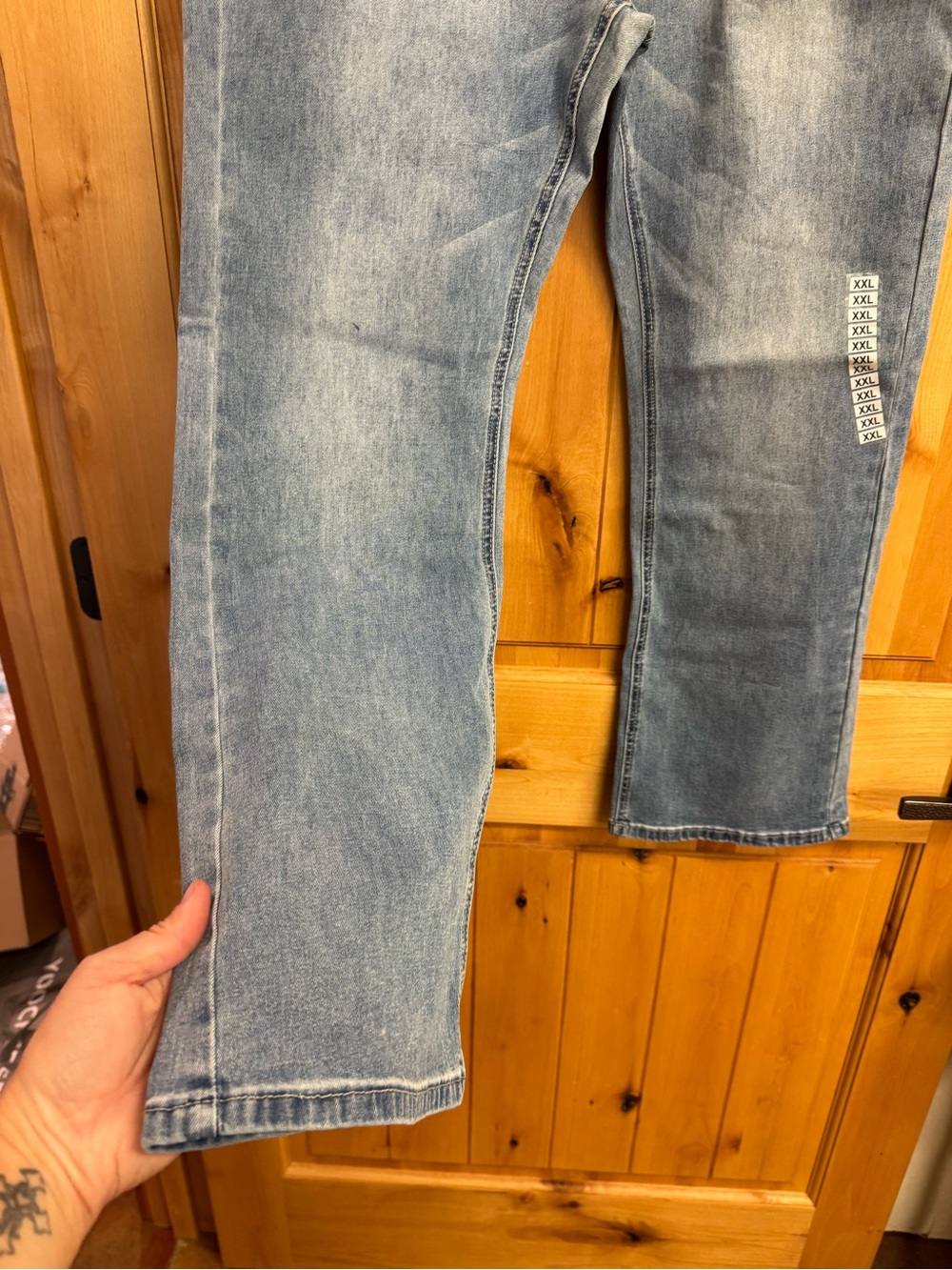 Classic High-Rise Button-Fly Women’s Cropped Jeans - Picture 6 of 8